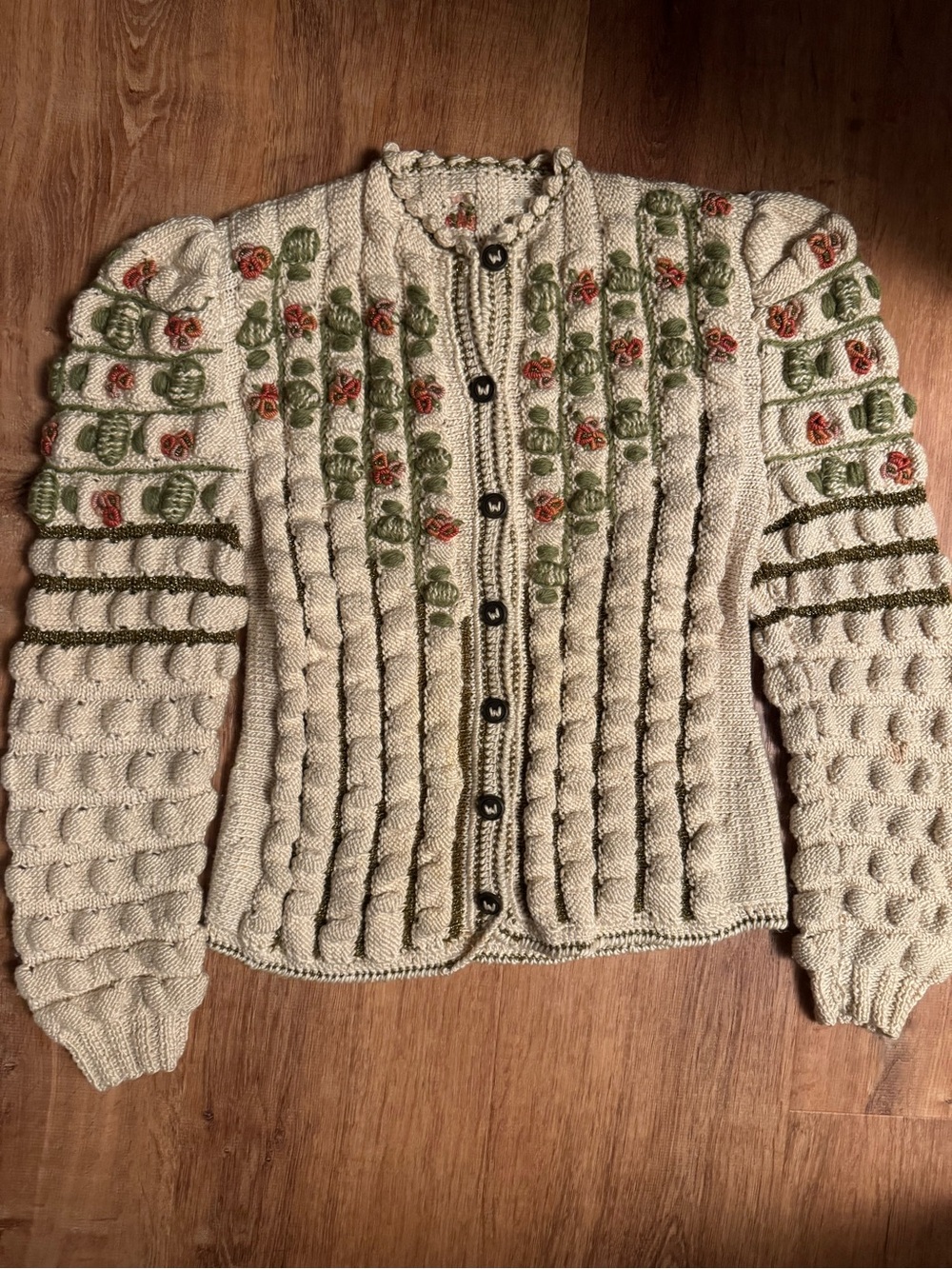 Hand-Knit Cream Floral Button-Front Sweater Cardigan - Picture 3 of 8